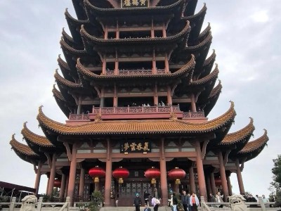 武汉休闲好去处：黄鹤楼登高、东湖骑行，领略别样风情